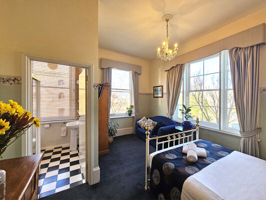 Standard Ensuite
