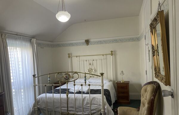 Spa room   Room 9 | Main room | Spa Room | The Lodge on Elizabeth Hobart Tasmania Accommodation