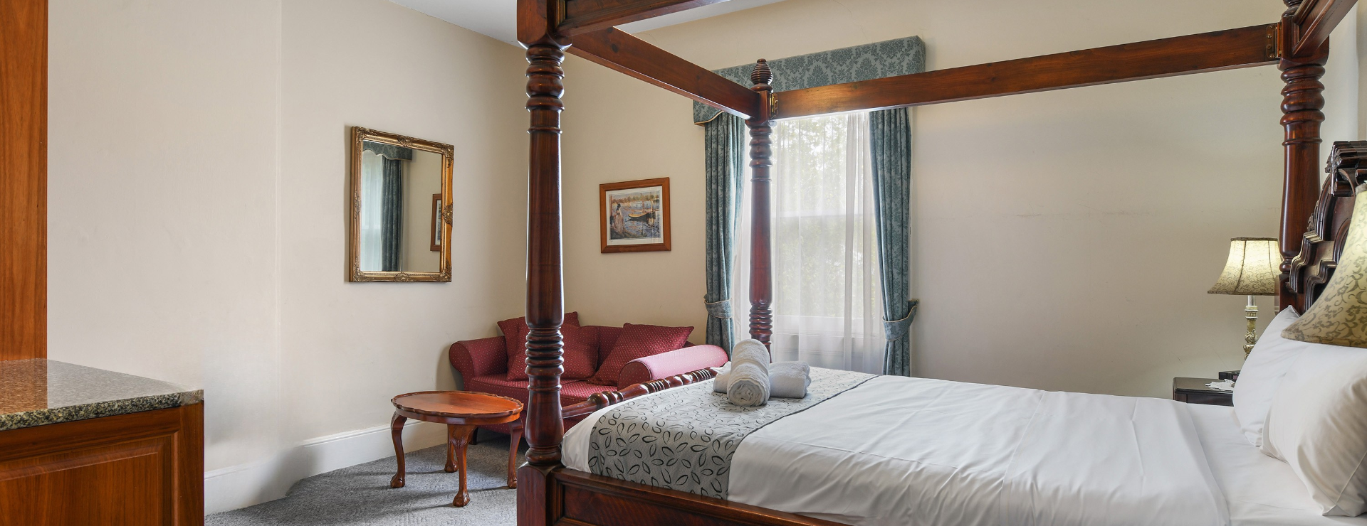 The Lodge on Elizabeth