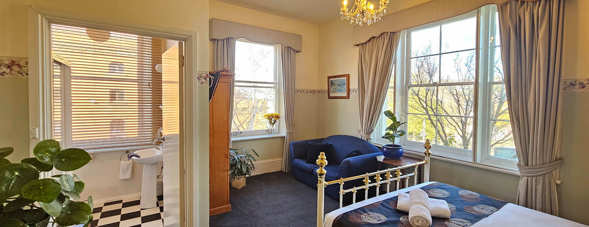 The Lodge on Elizabeth